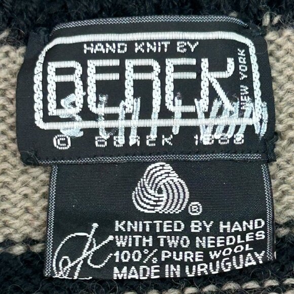 Vintage 1988 Berek Hand-Knit Wool Christmas Sweater Vest - Size Medium - Picture 3 of 6